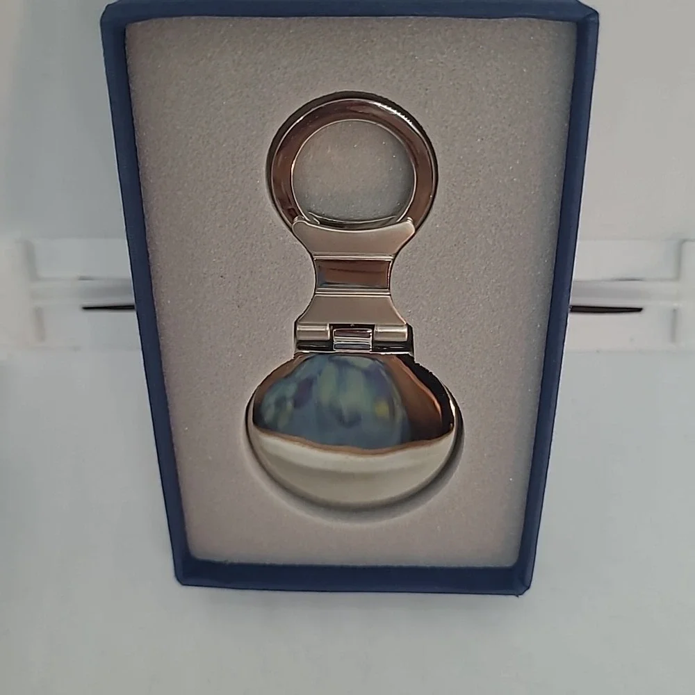 KLC Keychain Men Woman Silver Mother of Pearl Korean Crane Bird Floral Inlay Box